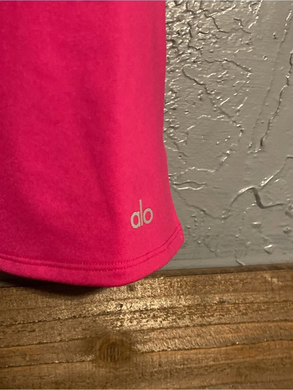 ALO Women’s Size S Charmed Yoga Sleeveless Polo Swim Dress in Fuchsia Pink